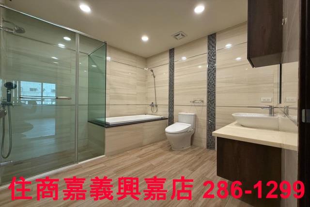 嘉義東區透天-8