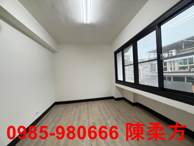 嘉義西區透天-9