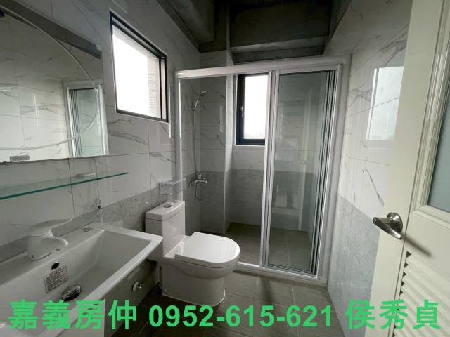 嘉義西區透天-9