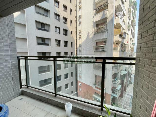 嘉義東區華廈-8