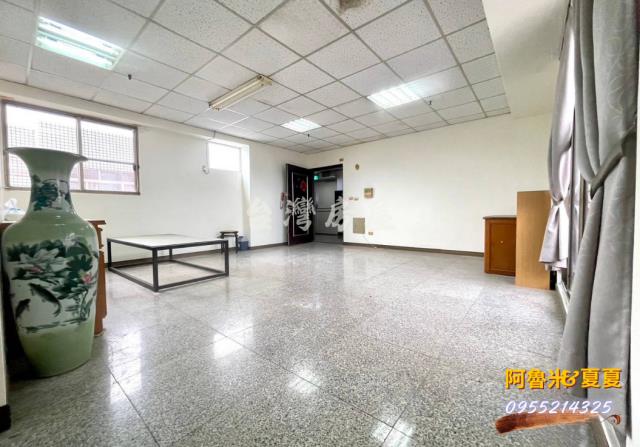 嘉義西區大樓-1