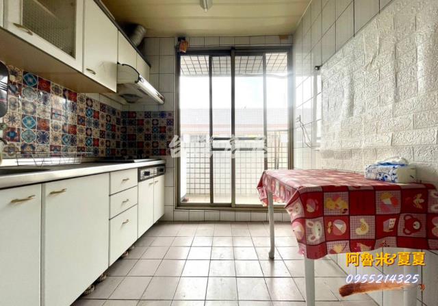 嘉義西區大樓-2