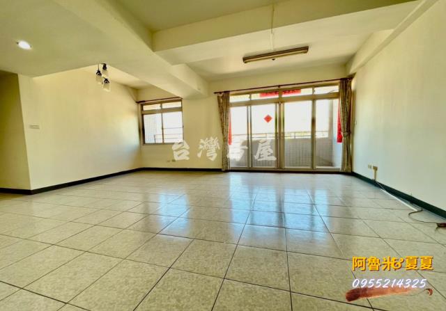 嘉義西區大樓-1